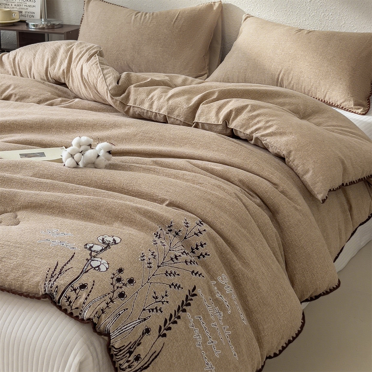 91家纺网 家纺一手货源 找家纺 梵克保罗 2025秋冬新品10A抗菌素麻棉花春秋被冬被被芯跨境外贸 素麻-墨染咖