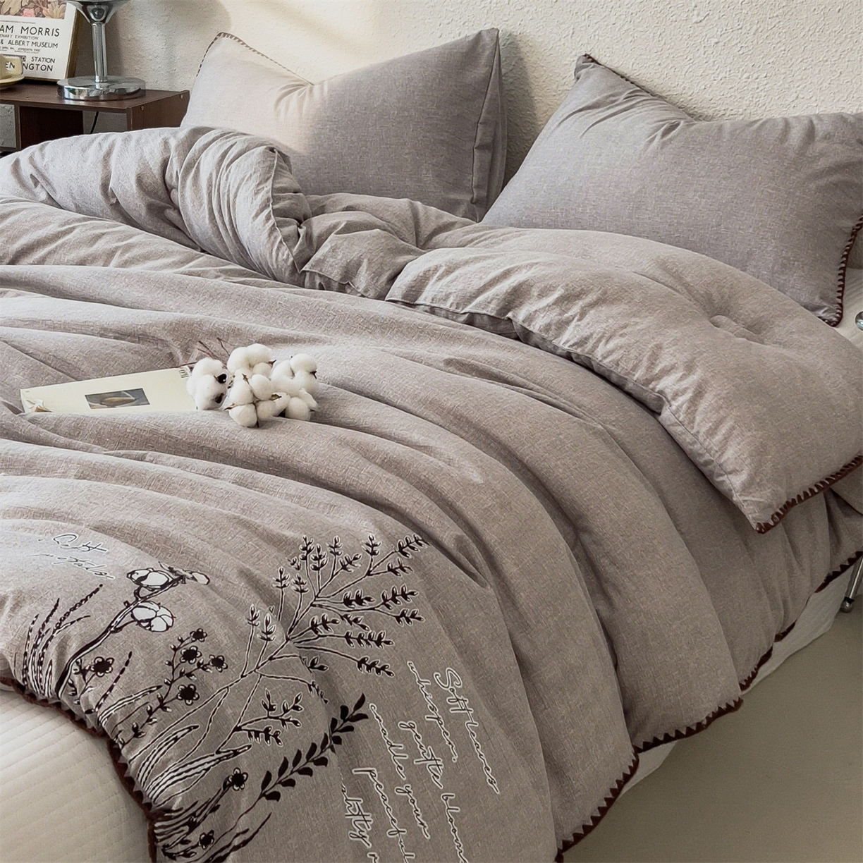 91家纺网 家纺一手货源 找家纺 梵克保罗 2025秋冬新品10A抗菌素麻棉花春秋被冬被被芯跨境外贸 素麻-墨染灰