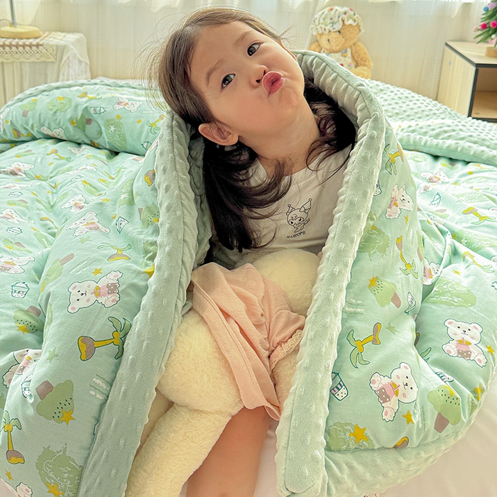 91家纺网 家纺一手货源 找家纺 十九色 2025秋冬新款全棉豆豆被春秋被被子被芯 慕斯熊