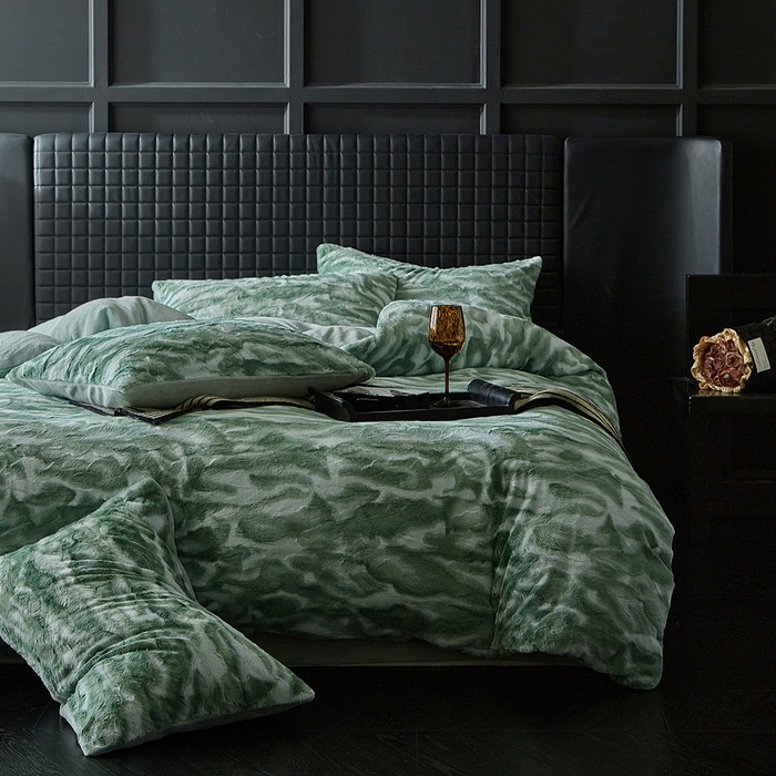 91家纺网 家纺一手货源 找家纺 缘生活 2025新款消光印花绒四件套年轻时尚 消光印花绒-绿色