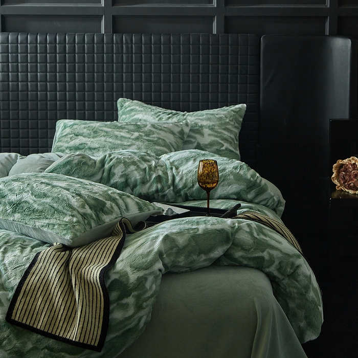 91家纺网 家纺一手货源 找家纺 缘生活 2025新款消光印花绒四件套年轻时尚 消光印花绒-绿色