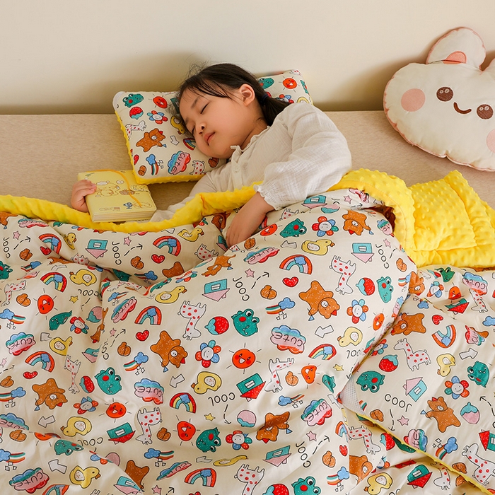 91家纺网 家纺一手货源 找家纺 十九色 2025秋冬新款全棉豆豆被春秋被被子被芯 彩虹乐园