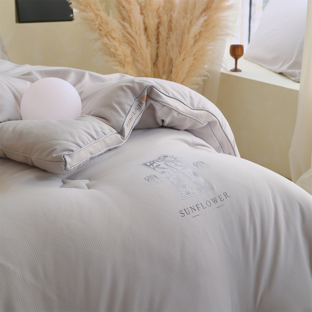 91家纺网 家纺一手货源 找家纺 梵克保罗 2025秋冬新品10A抗菌立体单人被双人被春秋被子被芯外贸-金阙朝岚 金阙朝岚-灰色