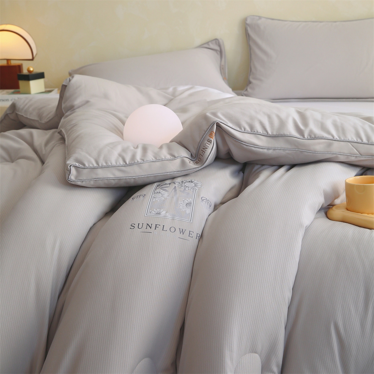 91家纺网 家纺一手货源 找家纺 梵克保罗 2025秋冬新品10A抗菌立体单人被双人被春秋被子被芯外贸-金阙朝岚 金阙朝岚-灰色