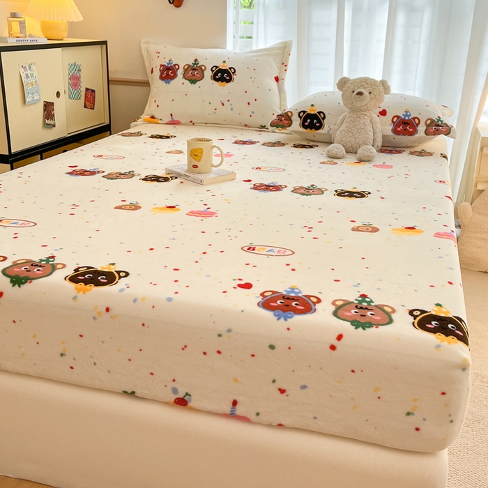 91家纺网 家纺一手货源 找家纺 寻米 2025新款高克重加厚保暖牛奶绒床笠-大床图 彩虹小熊