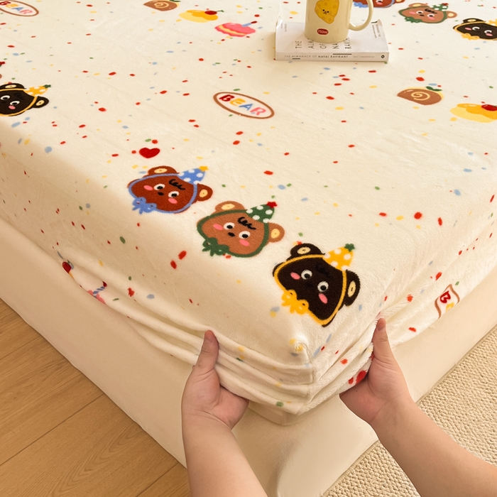 91家纺网 家纺一手货源 找家纺 寻米 2025新款高克重加厚保暖牛奶绒床笠-大床图 彩虹小熊