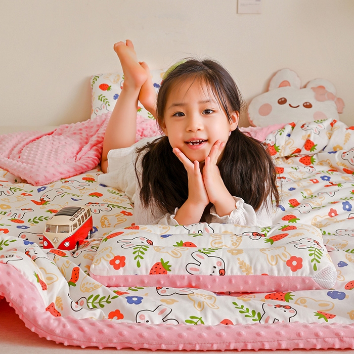 91家纺网 家纺一手货源 找家纺 十九色 2025秋冬新款全棉豆豆被春秋被被子被芯 大白兔