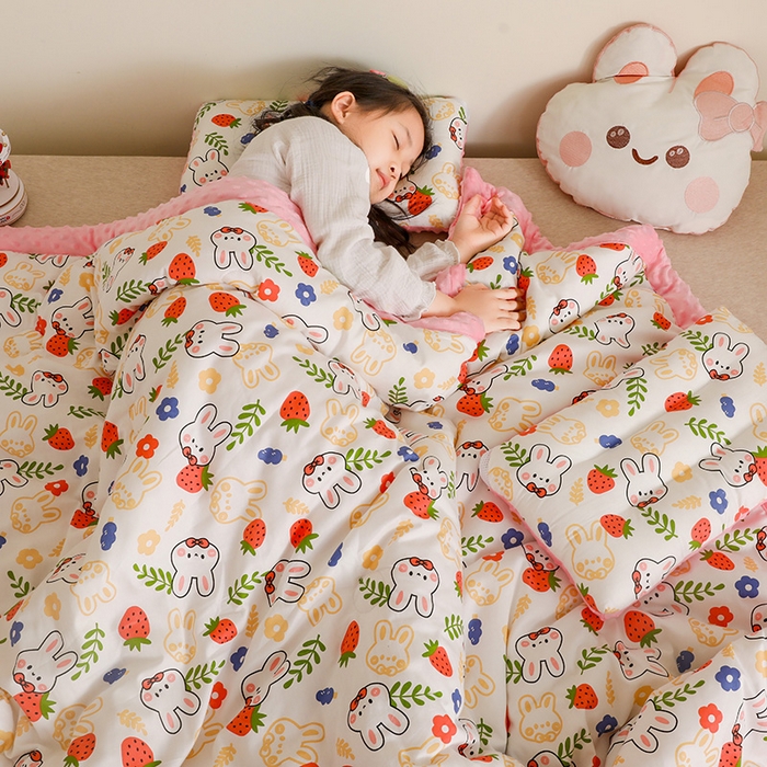 91家纺网 家纺一手货源 找家纺 十九色 2025秋冬新款全棉豆豆被春秋被被子被芯 大白兔