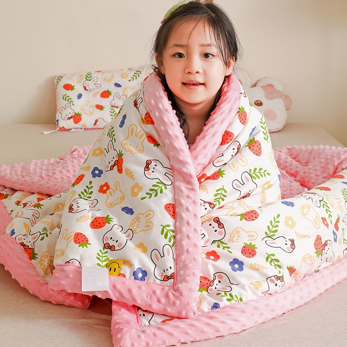 91家纺网 家纺一手货源 找家纺 十九色 2025秋冬新款全棉豆豆被春秋被被子被芯 大白兔