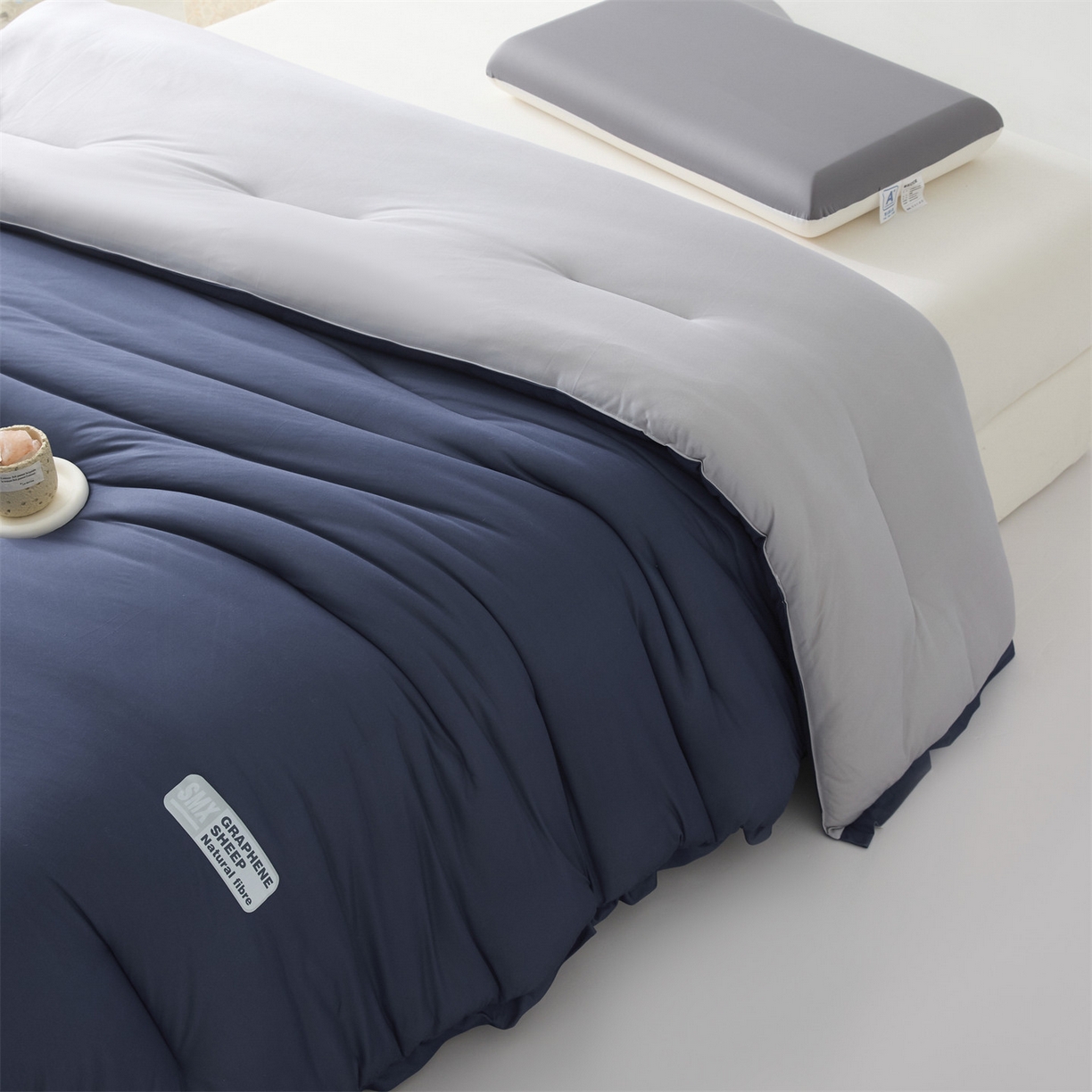 91家纺网 家纺一手货源 找家纺 梵克保罗 2025秋冬新品10A抗菌亚朵同款双盖春秋被子被芯跨境外贸-墨烯引力 墨烯引力-深蓝