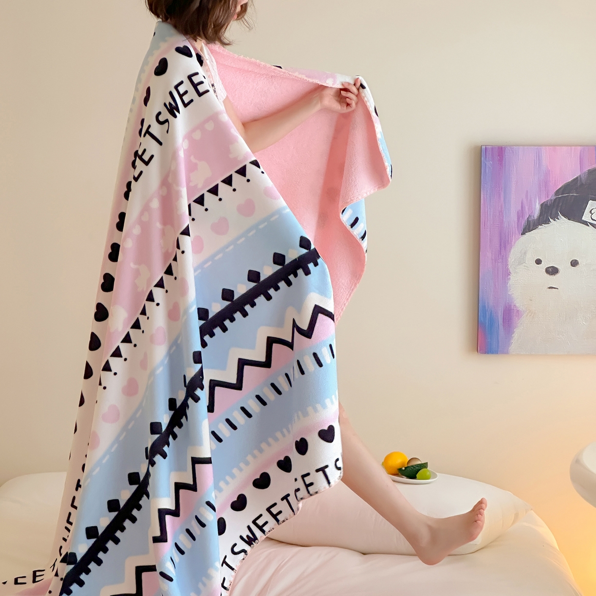 91家纺网 家纺一手货源 找家纺 桃子家居 2025新款A类ins加厚半边绒米粒绒牛奶绒三角针贝壳边多功能毛毯毯子 绒毛毯-三角针费尔岛粉