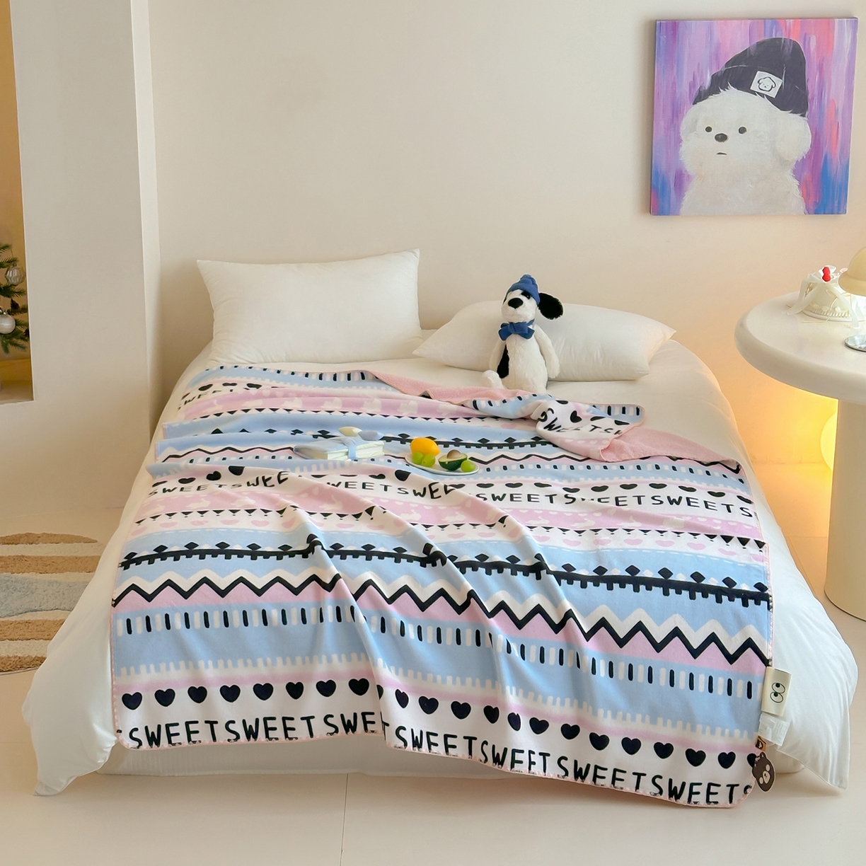 91家纺网 家纺一手货源 找家纺 桃子家居 2025新款A类ins加厚半边绒米粒绒牛奶绒三角针贝壳边多功能毛毯毯子 绒毛毯-三角针费尔岛粉