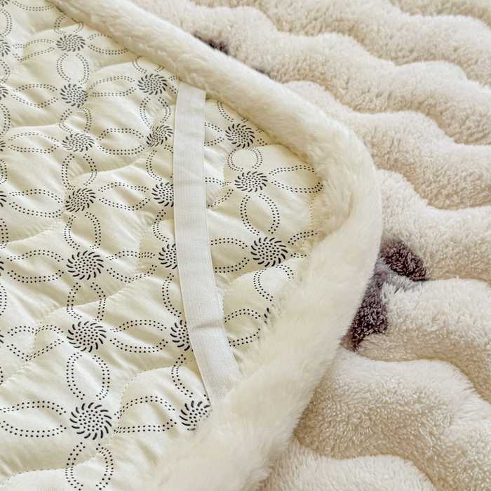 91家纺网 家纺一手货源 找家纺 （总）LIFE.丽芙 2025秋冬新款北极绒加厚夹棉床垫床护垫单件牛奶绒床褥床垫子三件套