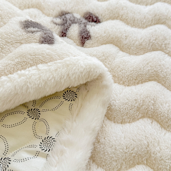 91家纺网 家纺一手货源 找家纺 （总）LIFE.丽芙 2025秋冬新款北极绒加厚夹棉床垫床护垫单件牛奶绒床褥床垫子三件套