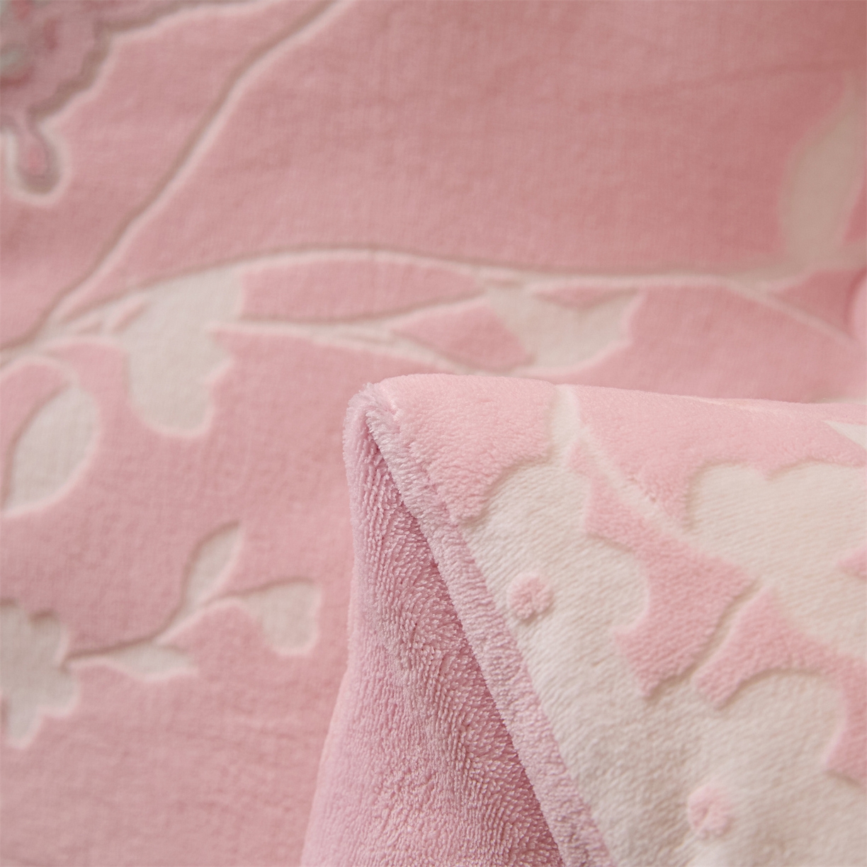 91家纺网 家纺一手货源 找家纺 星座家纺 2025新款雕花绒被子被芯冬被 蝶舞-豆沙