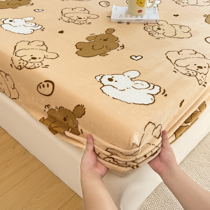 91家纺网 家纺一手货源 找家纺 寻米 2025新款高克重加厚保暖牛奶绒床笠-大床图 狗狗面包