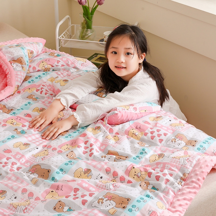 91家纺网 家纺一手货源 找家纺 十九色 2025秋冬新款全棉豆豆被春秋被被子被芯 蛋糕熊