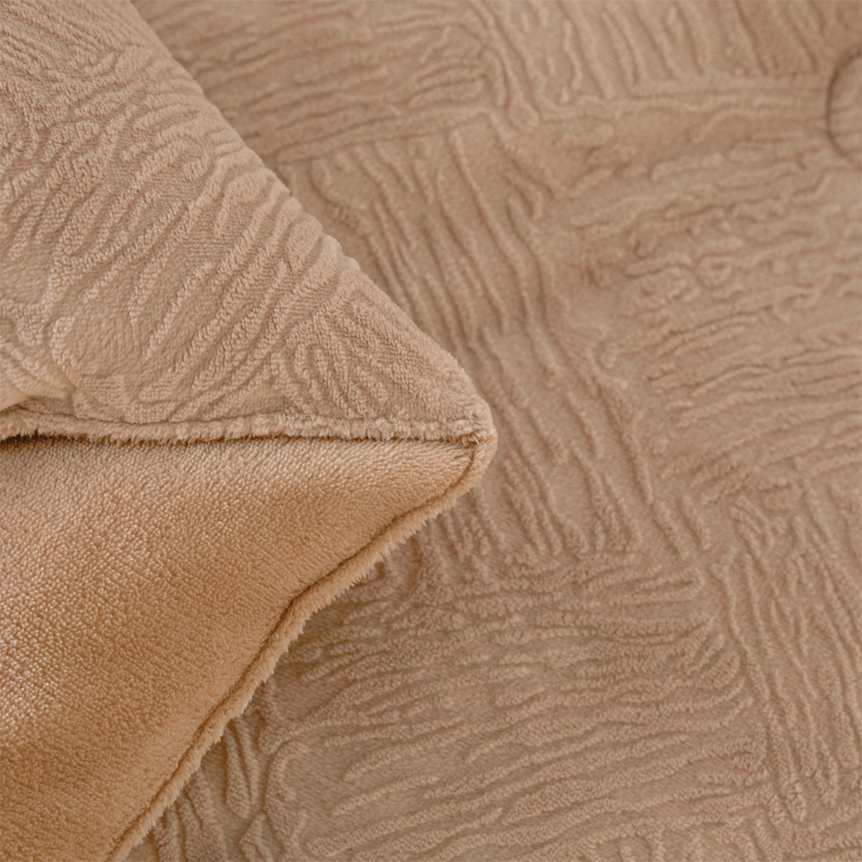 91家纺网 家纺一手货源 找家纺 星座家纺 2025新款雕花绒被子被芯冬被 格纹-卡其