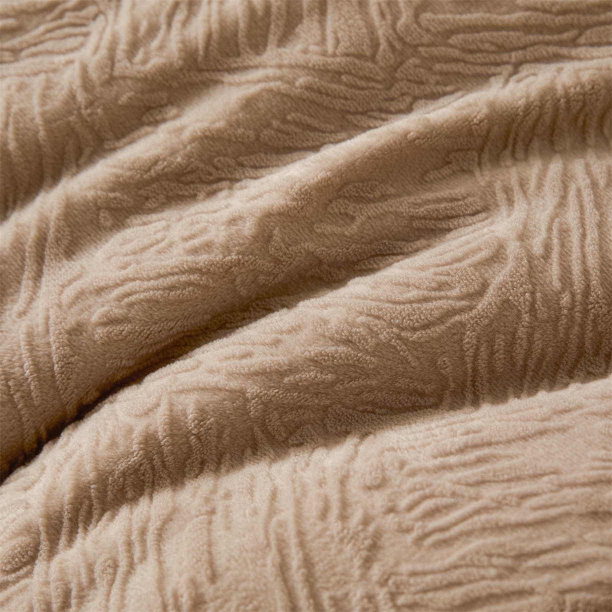 91家纺网 家纺一手货源 找家纺 星座家纺 2025新款雕花绒被子被芯冬被 格纹-卡其