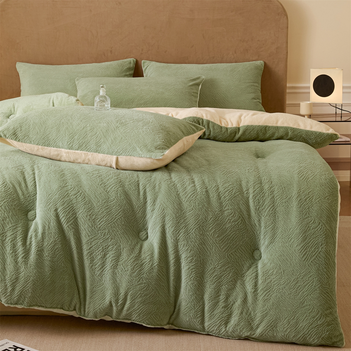 91家纺网 家纺一手货源 找家纺 星座家纺 2025新款雕花绒被子被芯冬被 格纹-抹茶绿