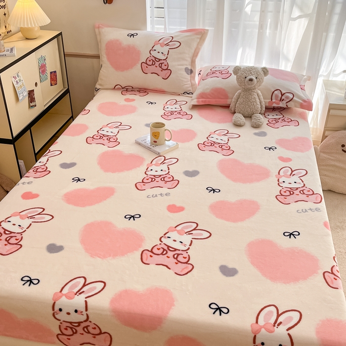 91家纺网 家纺一手货源 找家纺 寻米 2025新款高克重加厚保暖牛奶绒床笠-大床图 好眠兔兔