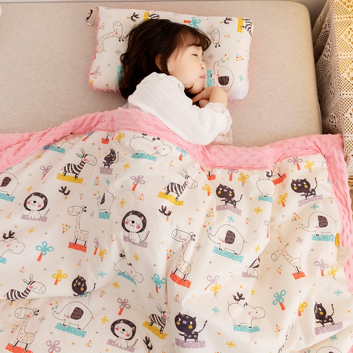 91家纺网 家纺一手货源 找家纺 十九色 2025秋冬新款全棉豆豆被春秋被被子被芯 动物世界