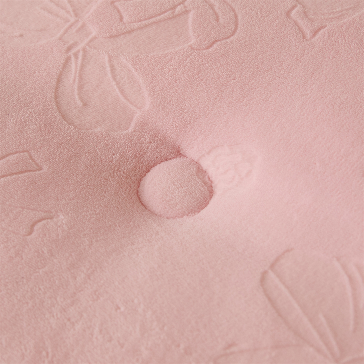 91家纺网 家纺一手货源 找家纺 星座家纺 2025新款雕花绒被子被芯冬被 蝴蝶结-粉