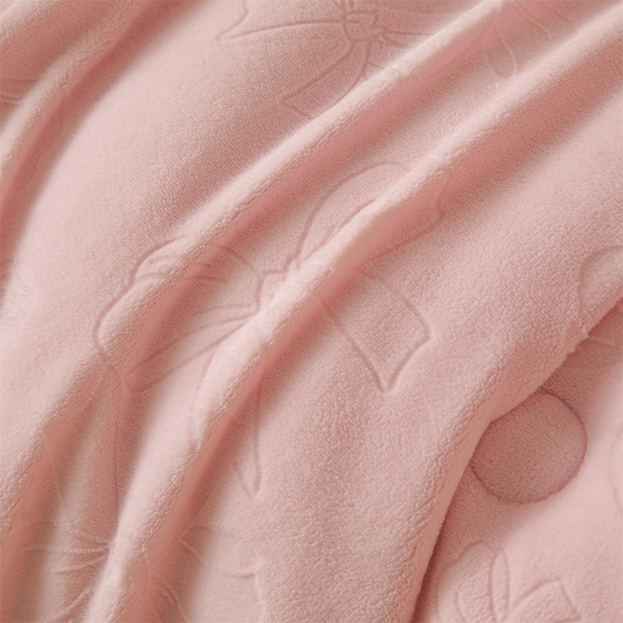 91家纺网 家纺一手货源 找家纺 星座家纺 2025新款雕花绒被子被芯冬被 蝴蝶结-粉