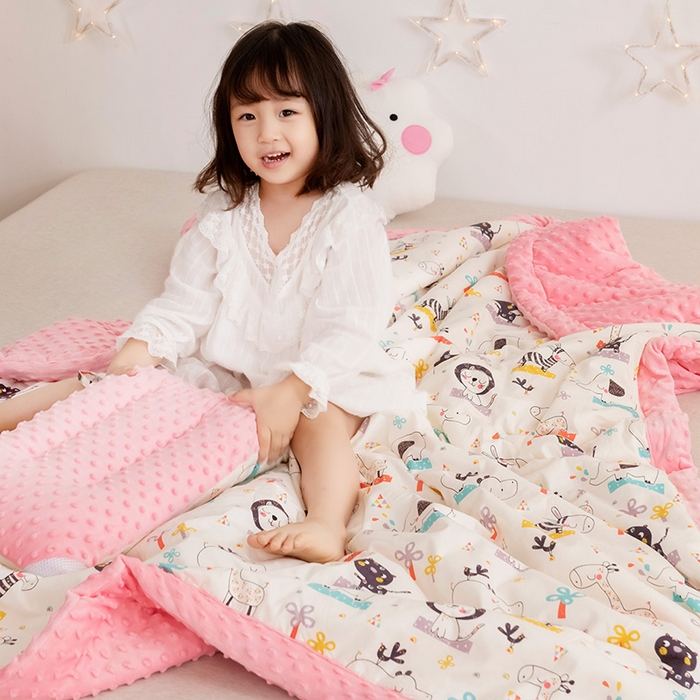 91家纺网 家纺一手货源 找家纺 十九色 2025秋冬新款全棉豆豆被春秋被被子被芯 动物世界