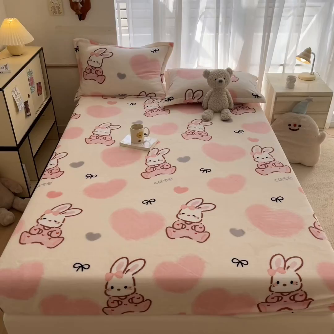 91家纺网 家纺一手货源 找家纺 寻米 2025新款高克重加厚保暖牛奶绒床笠-大床图 好眠兔兔