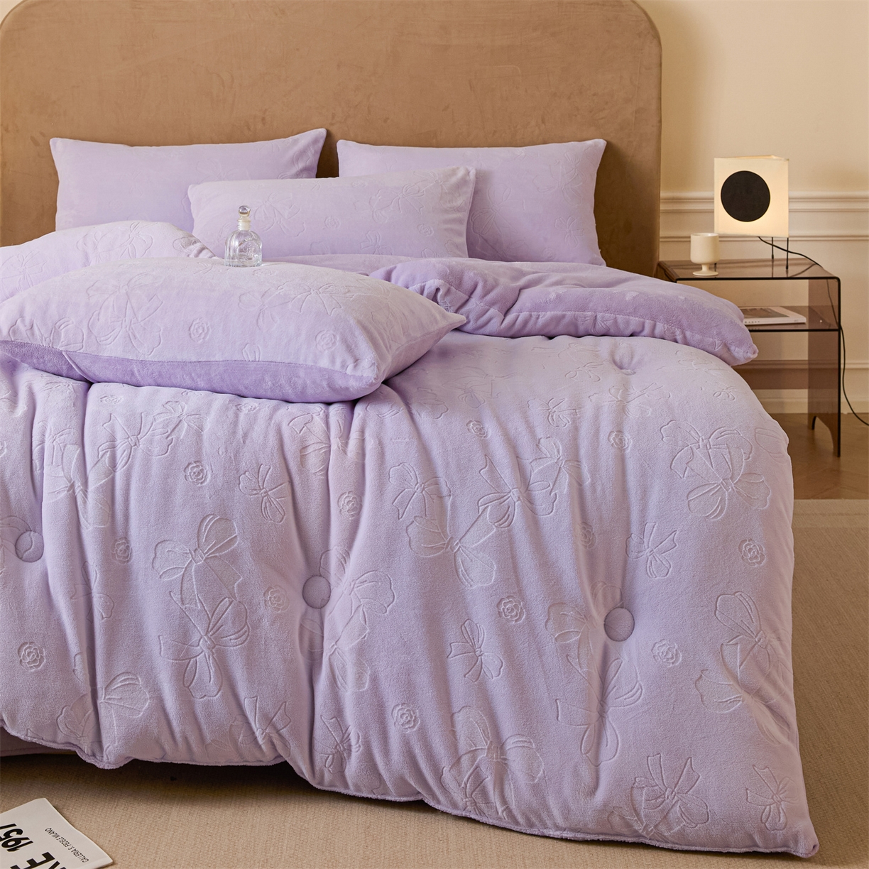 91家纺网 家纺一手货源 找家纺 星座家纺 2025新款雕花绒被子被芯冬被 蝴蝶结-紫