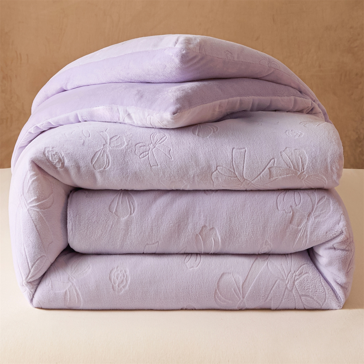 91家纺网 家纺一手货源 找家纺 星座家纺 2025新款雕花绒被子被芯冬被 蝴蝶结-紫