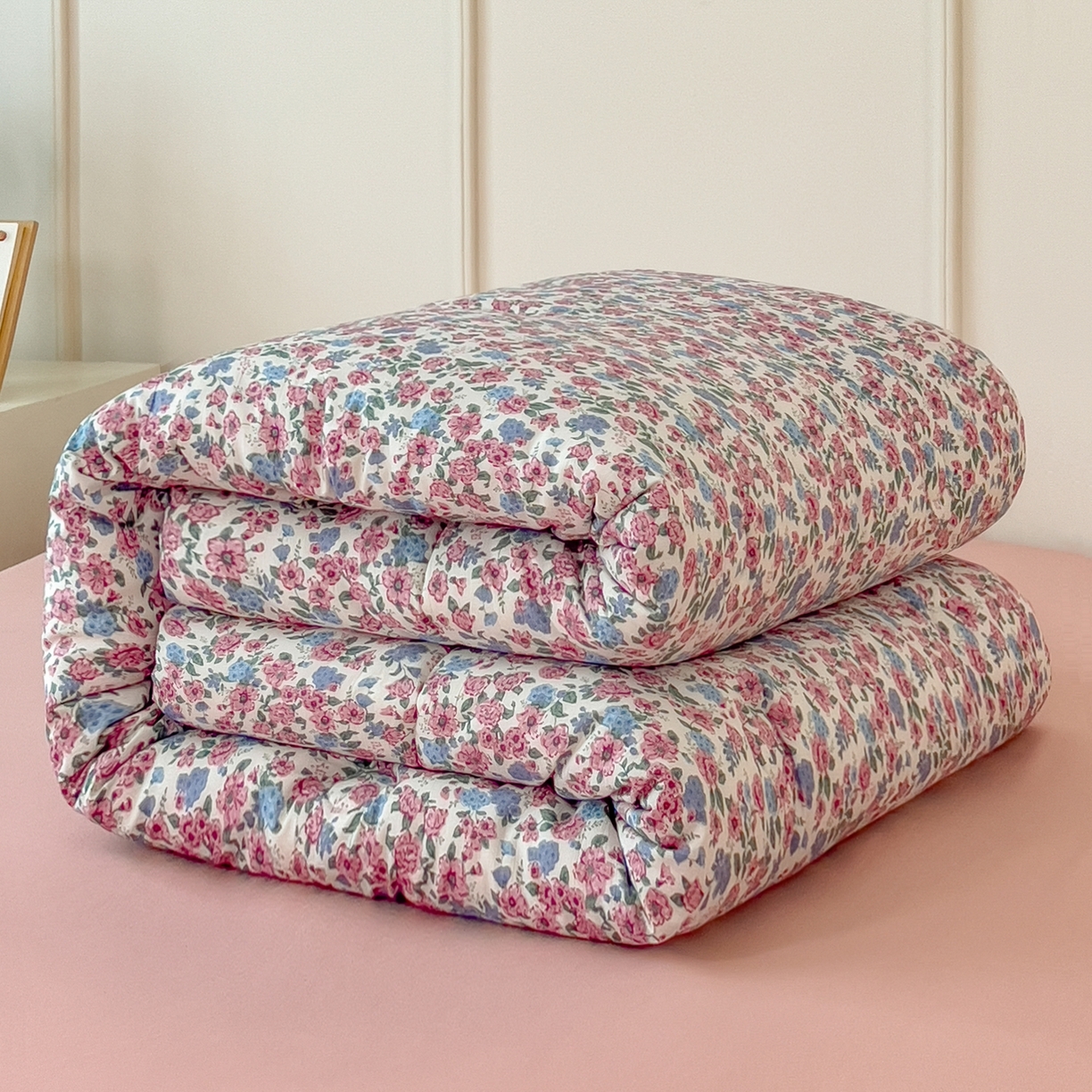 91家纺网 家纺一手货源 找家纺 梵克保罗 2025秋冬新品10A抗菌双层纱冬被被子被芯 紫苑