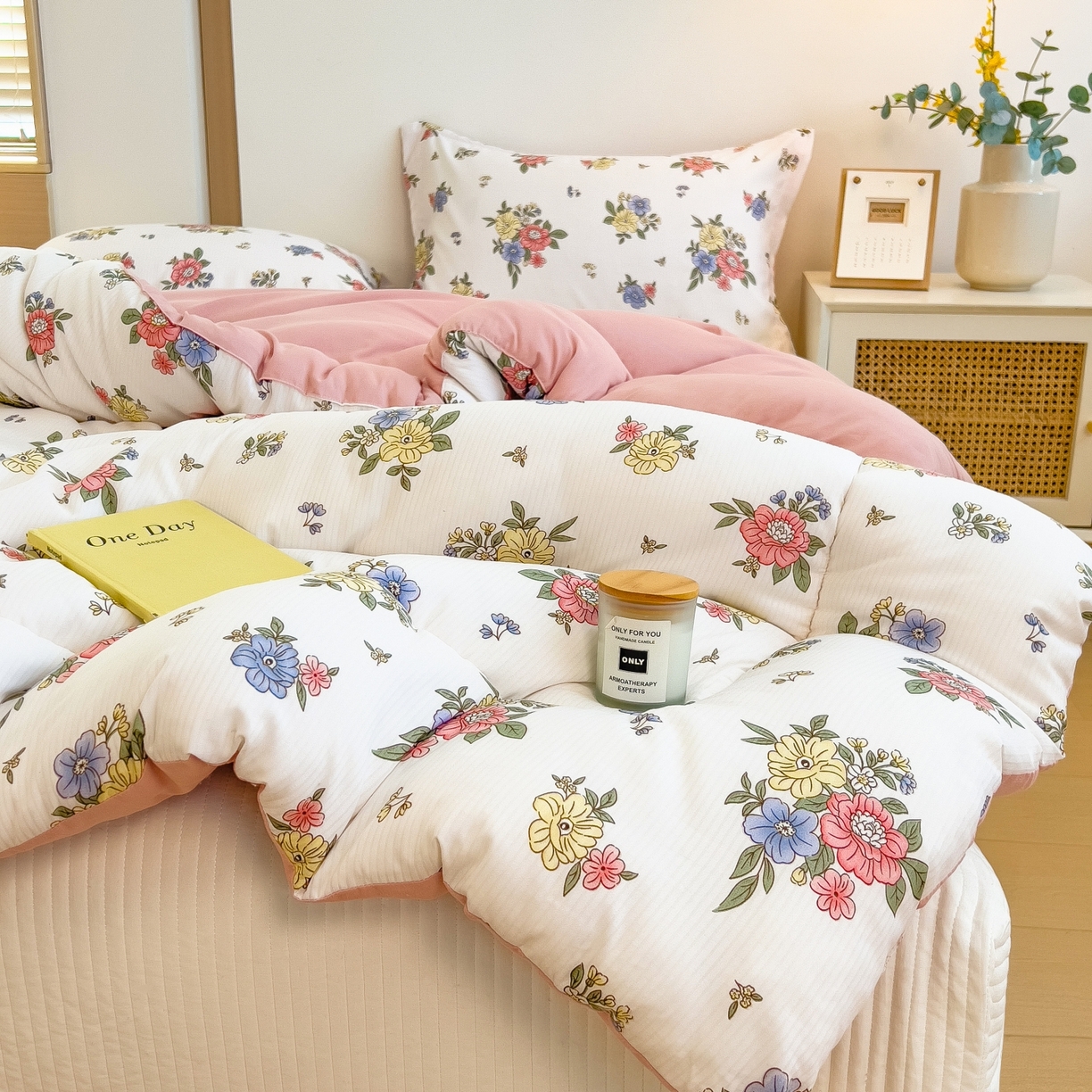 91家纺网 家纺一手货源 找家纺 梵克保罗 2025秋冬新品10A抗菌双层纱冬被被子被芯 繁花似锦