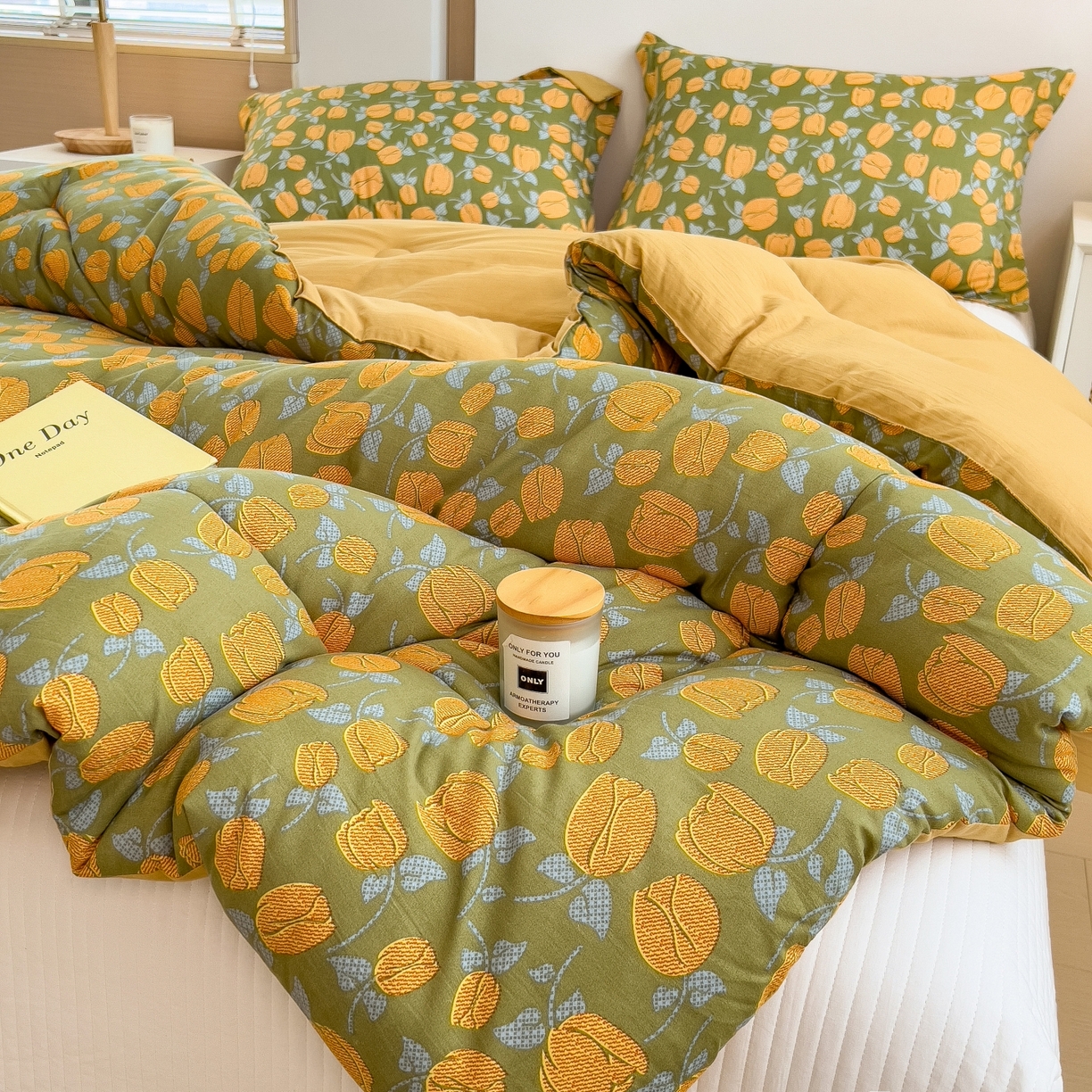 91家纺网 家纺一手货源 找家纺 梵克保罗 2025秋冬新品10A抗菌双层纱冬被被子被芯 郁金香