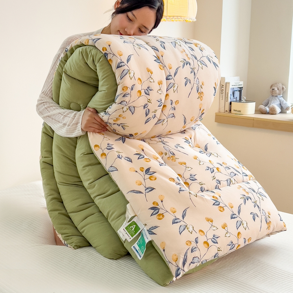 91家纺网 家纺一手货源 找家纺 梵克保罗 2025秋冬新品10A抗菌双层纱冬被被子被芯 金桔