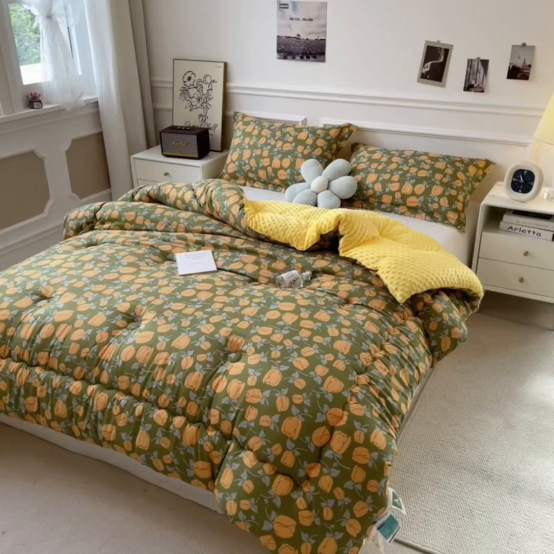 91家纺网 家纺一手货源 找家纺 梵克保罗 2025秋冬新品10A抗菌双层纱冬被被子被芯 郁金香