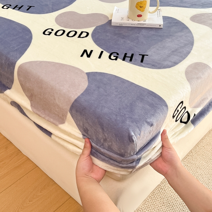 91家纺网 家纺一手货源 找家纺 寻米 2025新款高克重加厚保暖牛奶绒床笠-大床图 简约晚安
