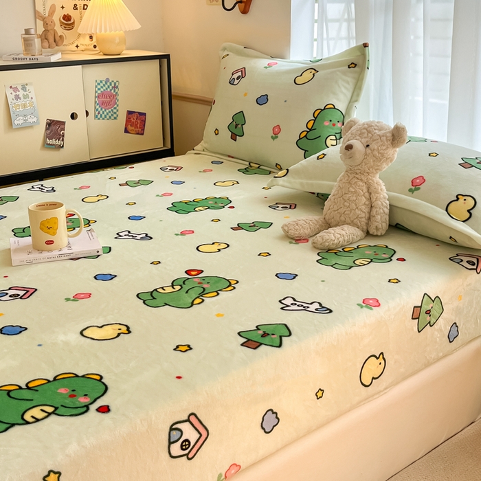 91家纺网 家纺一手货源 找家纺 寻米 2025新款高克重加厚保暖牛奶绒床笠-大床图 恐龙森林