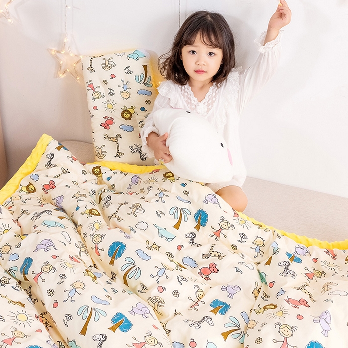 91家纺网 家纺一手货源 找家纺 十九色 2025秋冬新款全棉豆豆被春秋被被子被芯 开心乐园