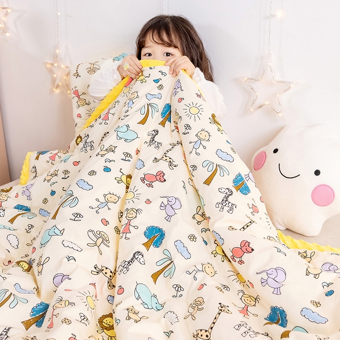 91家纺网 家纺一手货源 找家纺 十九色 2025秋冬新款全棉豆豆被春秋被被子被芯 开心乐园