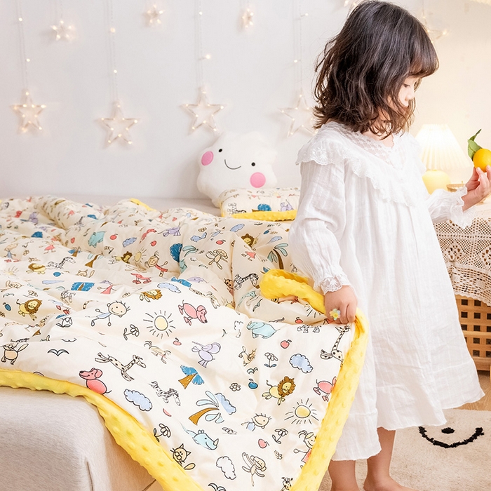 91家纺网 家纺一手货源 找家纺 十九色 2025秋冬新款全棉豆豆被春秋被被子被芯 开心乐园