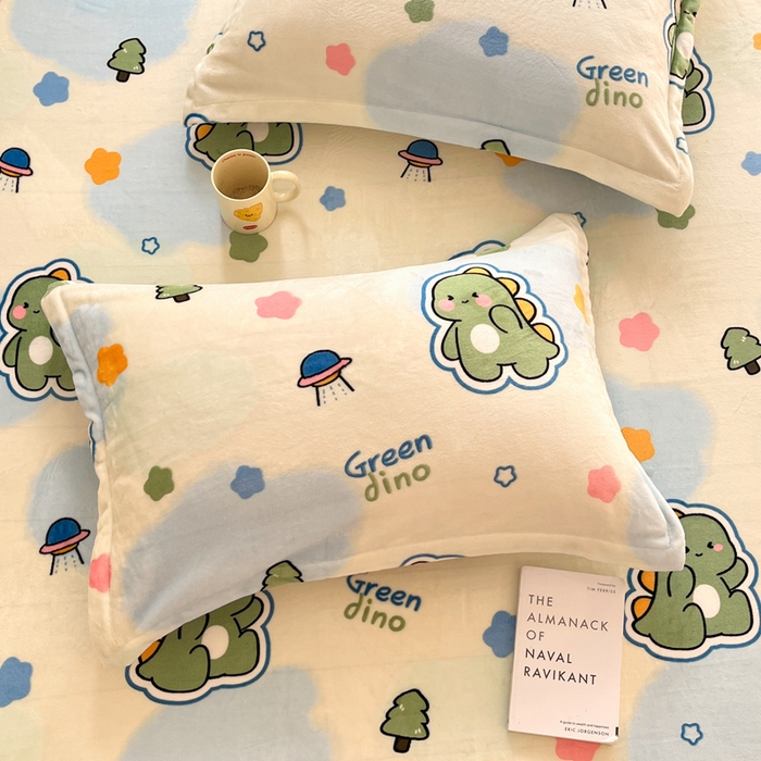 91家纺网 家纺一手货源 找家纺 寻米 2025新款高克重加厚保暖牛奶绒床笠-大床图 恐龙星球