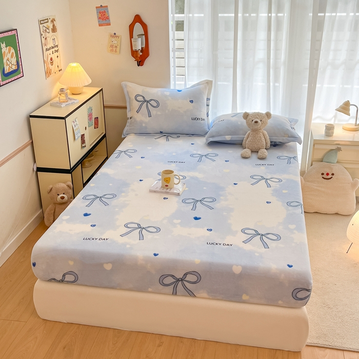 91家纺网 家纺一手货源 找家纺 寻米 2025新款高克重加厚保暖牛奶绒床笠-大床图 梦幻蝴蝶结