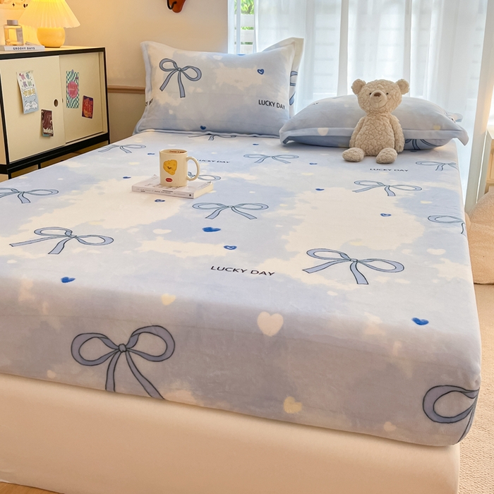 91家纺网 家纺一手货源 找家纺 寻米 2025新款高克重加厚保暖牛奶绒床笠-大床图 梦幻蝴蝶结