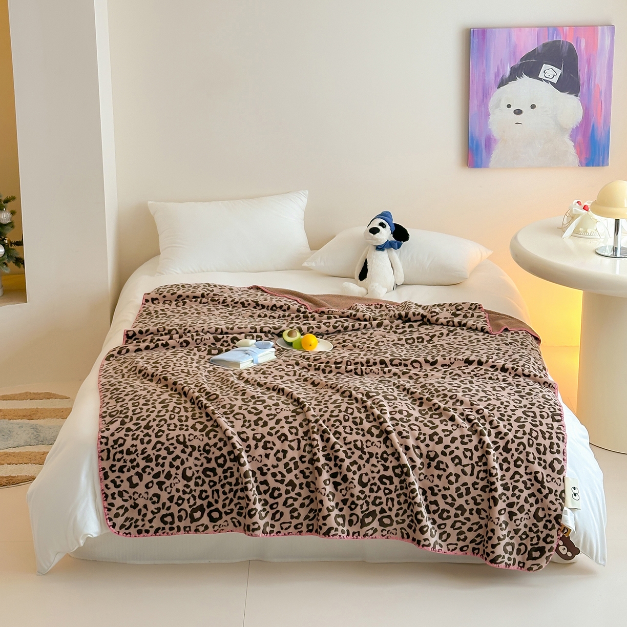 91家纺网 家纺一手货源 找家纺 桃子家居 2025新款A类ins加厚半边绒米粒绒牛奶绒三角针贝壳边多功能毛毯毯子 绒毛毯-三角针咖色豹纹