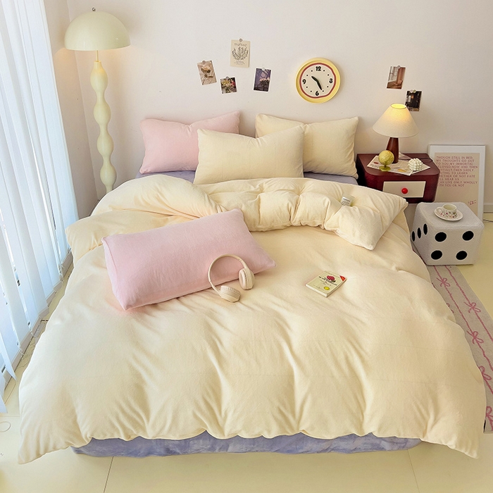 91家纺网 家纺一手货源 找家纺 芷凡家纺 2025新款牛奶绒加厚纯色条纹格子被套 牛奶绒被套-芝士