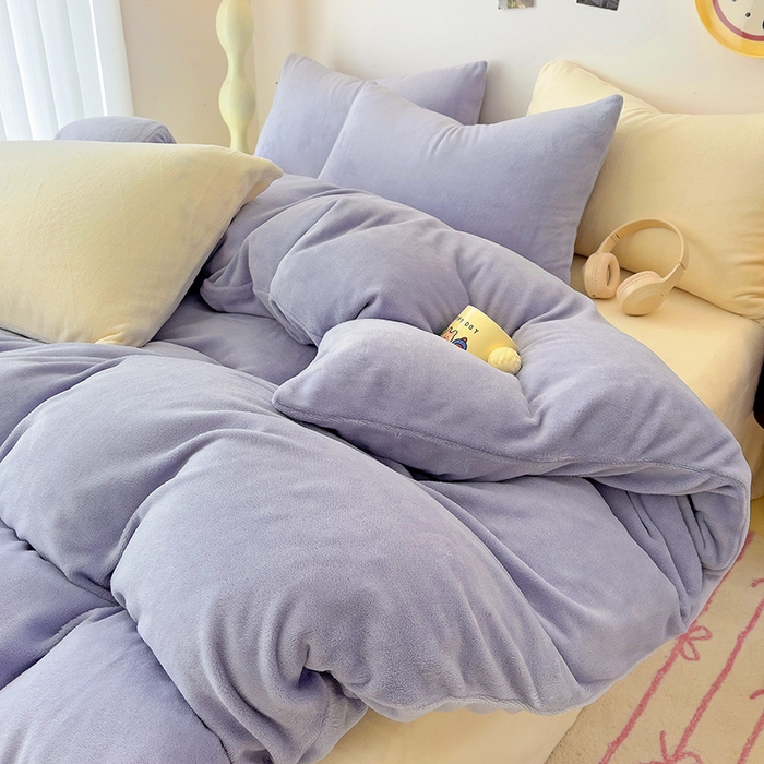 91家纺网 家纺一手货源 找家纺 芷凡家纺 2025新款牛奶绒加厚纯色条纹格子被套 牛奶绒被套-奶紫