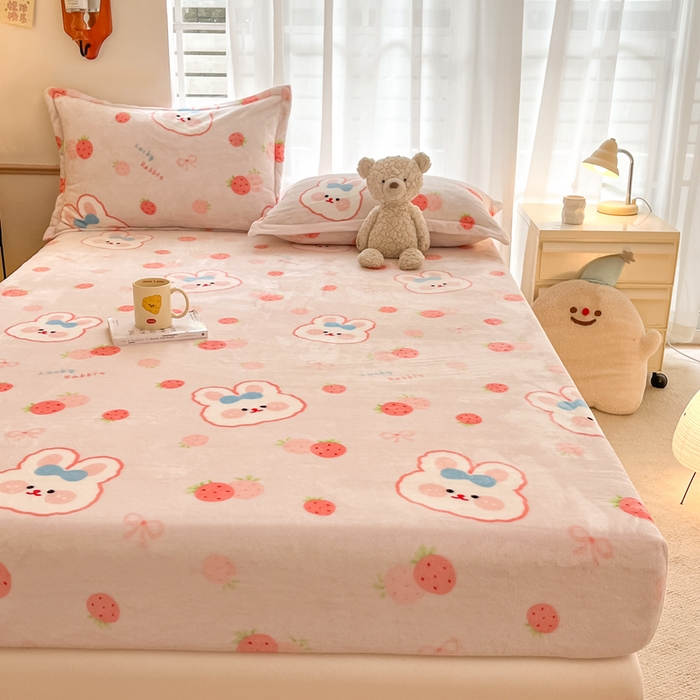 91家纺网 家纺一手货源 找家纺 寻米 2025新款高克重加厚保暖牛奶绒床笠-大床图 蜜可小兔