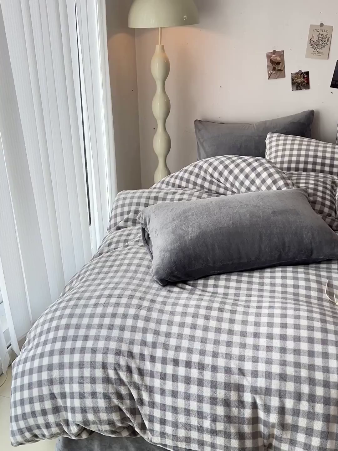 91家纺网 家纺一手货源 找家纺 芷凡家纺 2025新款牛奶绒加厚纯色条纹格子被套 牛奶绒被套-灰格